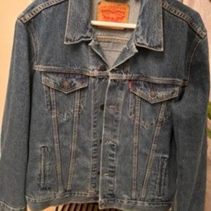 Levis Strauss x Miller Highlife jean jacket
